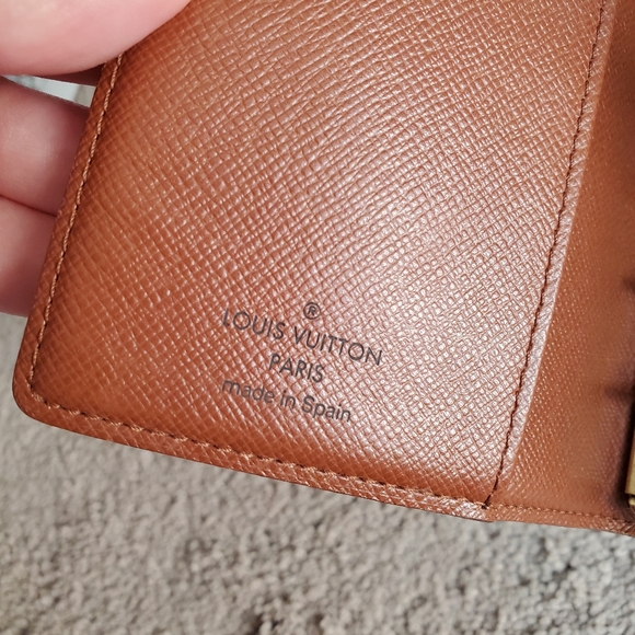 LOUIS VUITTON 💯% Authentic $675 Monogram 6 Ring Agenda - Picture 3 of 4